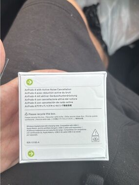 Apple AirPods 4 Box - White Packaging